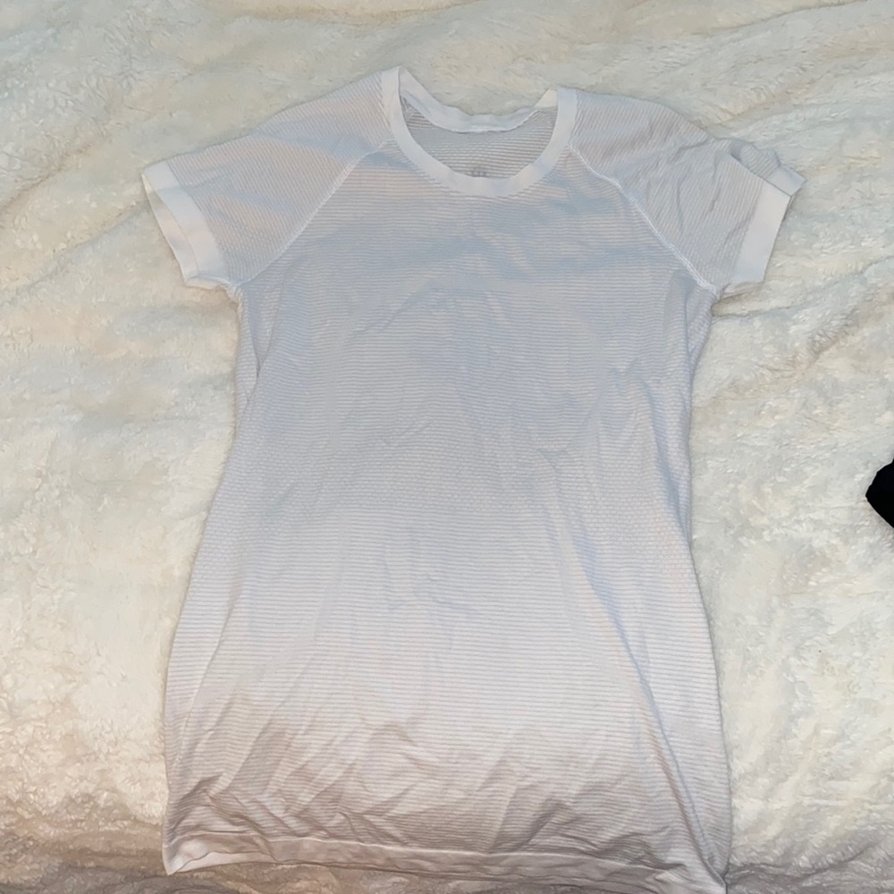Lululemon shirt